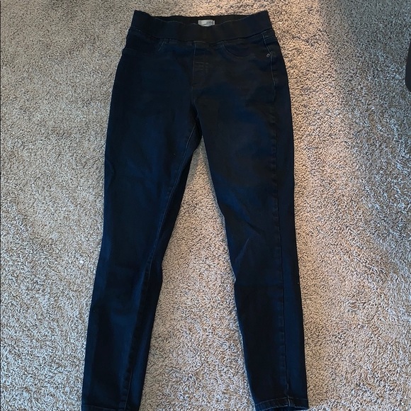 Universal Thread Denim - High Rise dark wash jegging